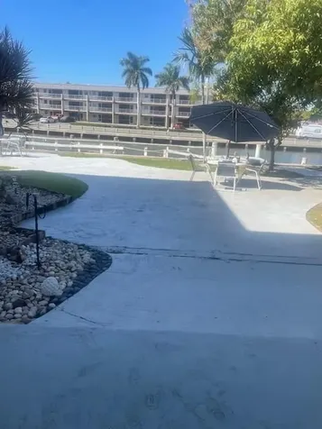 Hallandale Beach FL 33009