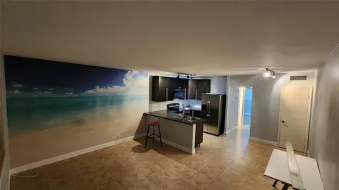 Hallandale Beach FL 33009