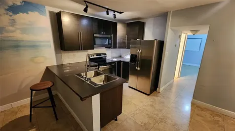 Hallandale Beach FL 33009