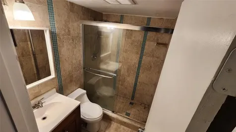 Hallandale Beach FL 33009