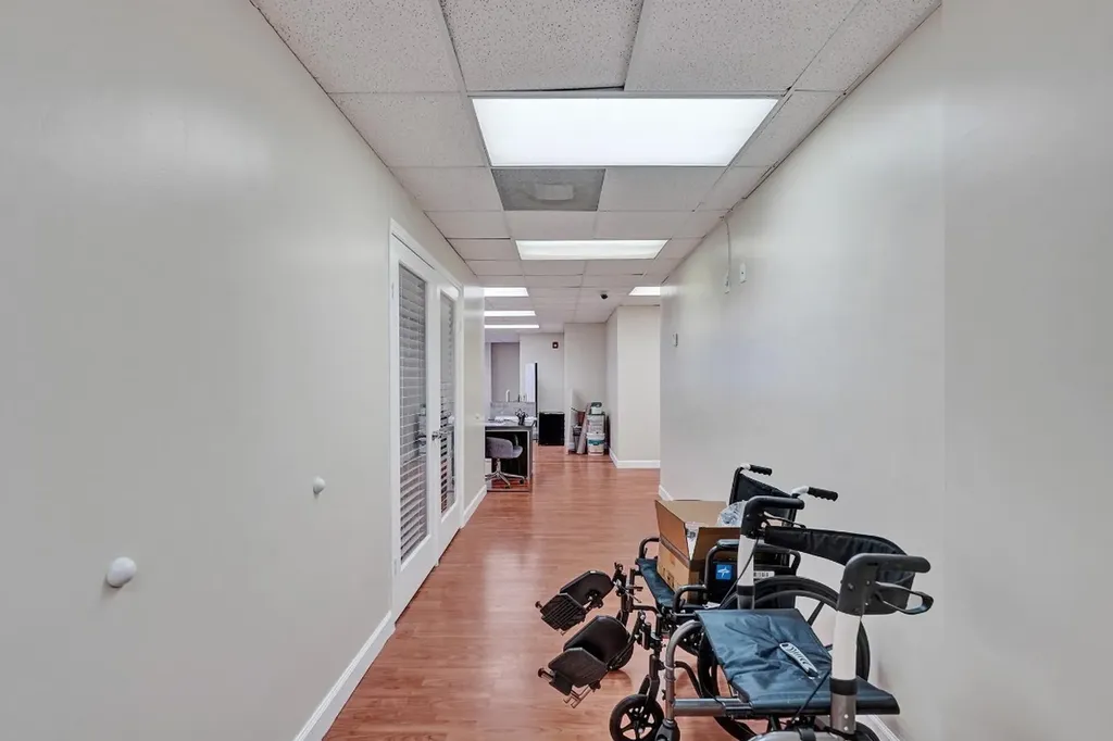2450 Hollywood Boulevard Hollywood FL 33020