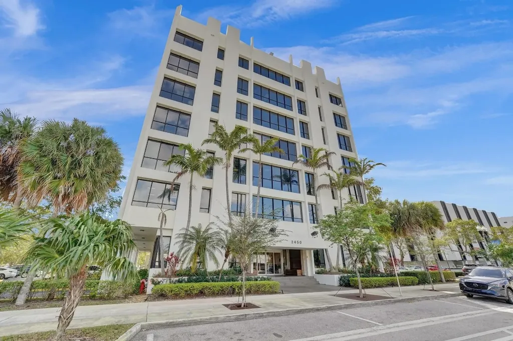 2450 Hollywood Boulevard Hollywood FL 33020