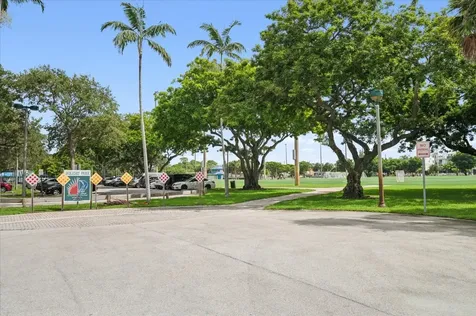 615 NE 12th Avenue Fort Lauderdale FL 33304