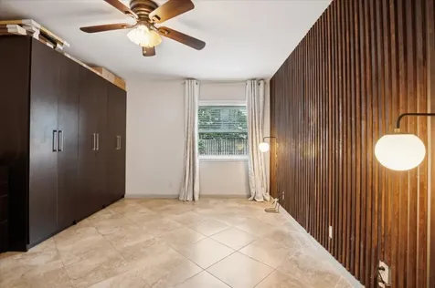 615 NE 12th Avenue Fort Lauderdale FL 33304