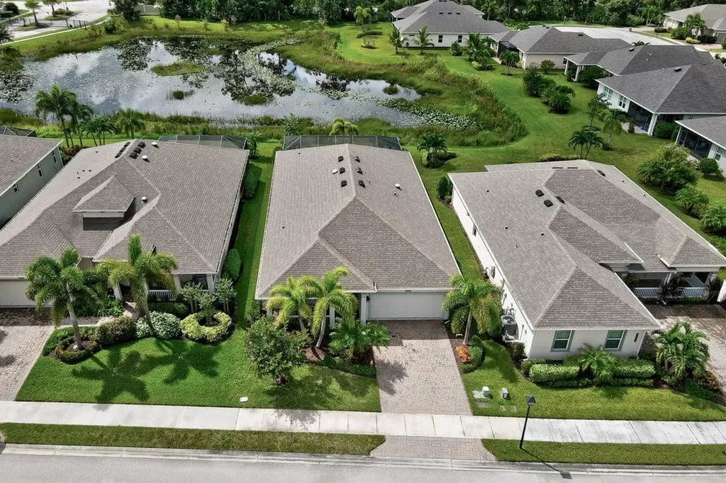 6137 Long Leaf Lane Vero Beach FL 32966