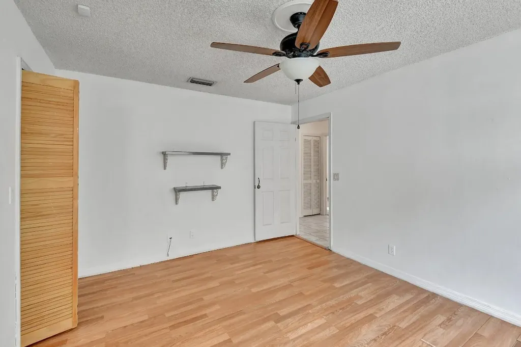 5105 Arbor Glen Circle Lake Worth FL 33463