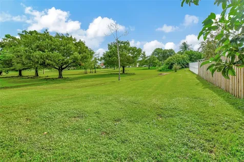 5105 Arbor Glen Circle Lake Worth FL 33463