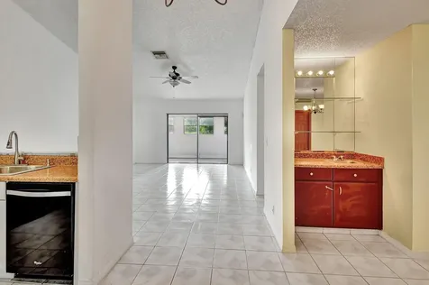 5105 Arbor Glen Circle Lake Worth FL 33463