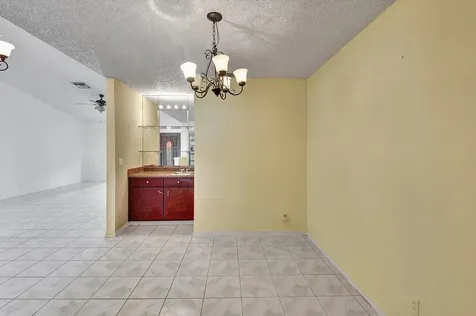 5105 Arbor Glen Circle Lake Worth FL 33463