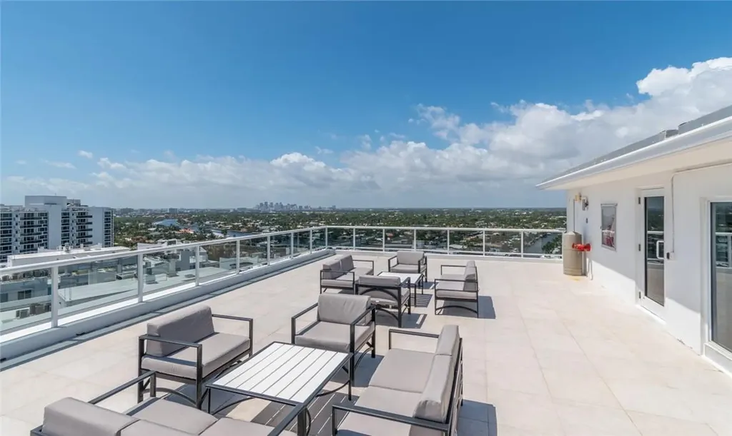 2841 N Ocean Boulevard Fort Lauderdale FL 33308