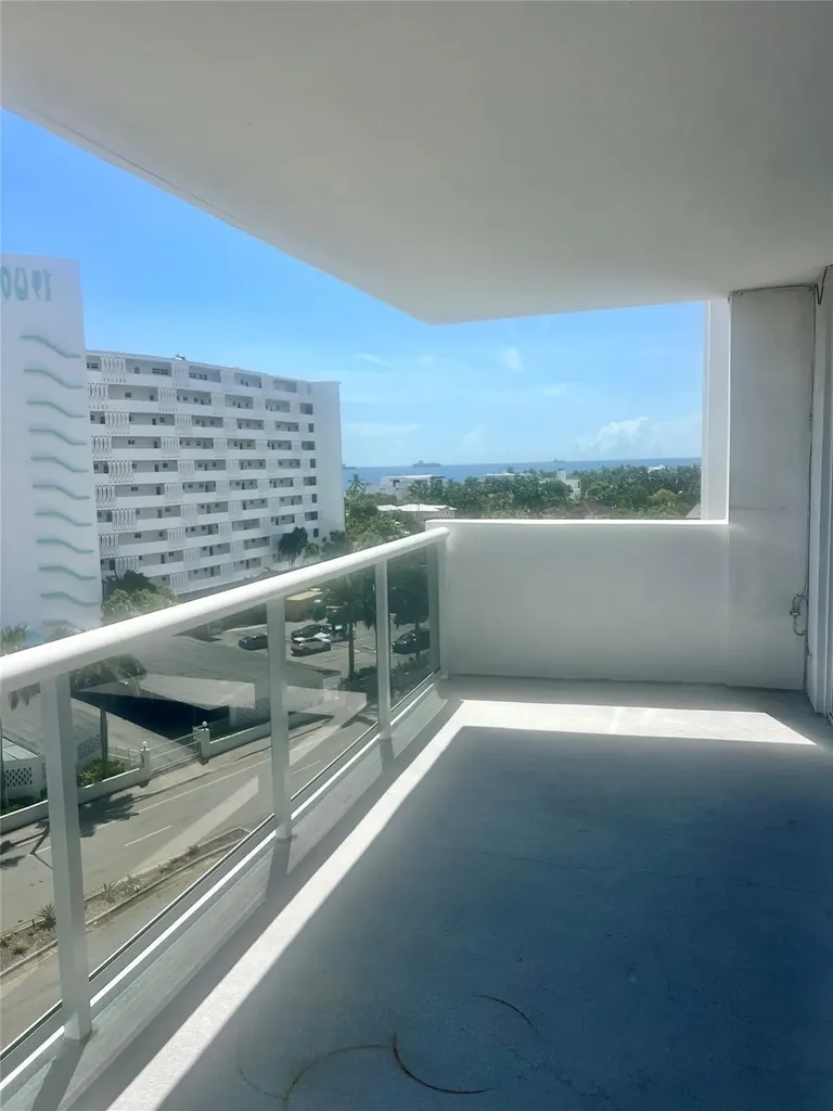 2841 N Ocean Boulevard Fort Lauderdale FL 33308