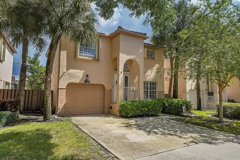 10679 NW 12th Manor Plantation FL 33322