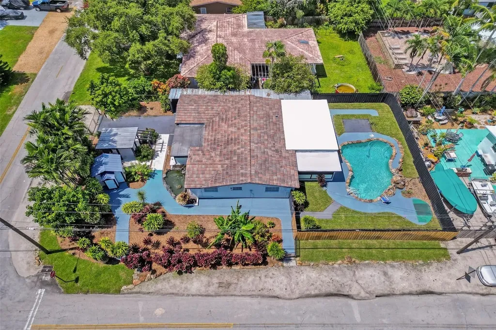 601 NW 28th Court Wilton Manors FL 33311