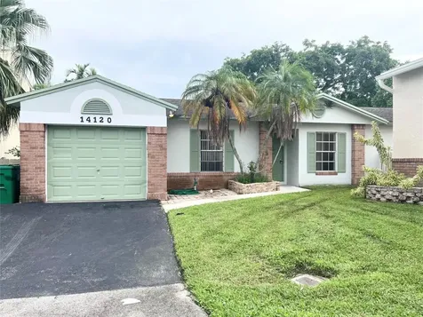 14120 Langley Place Davie FL 33325