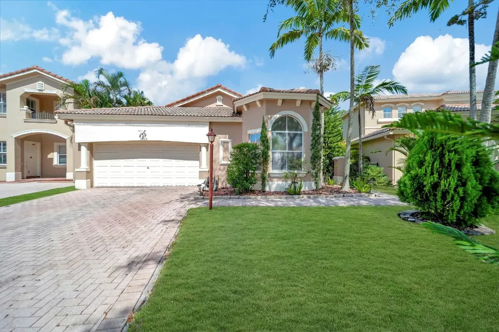 5836 NW 120th Avenue Coral Springs FL 33076