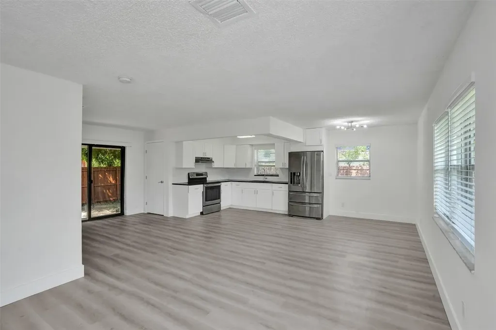 2721 NW 9th Street Pompano Beach FL 33069