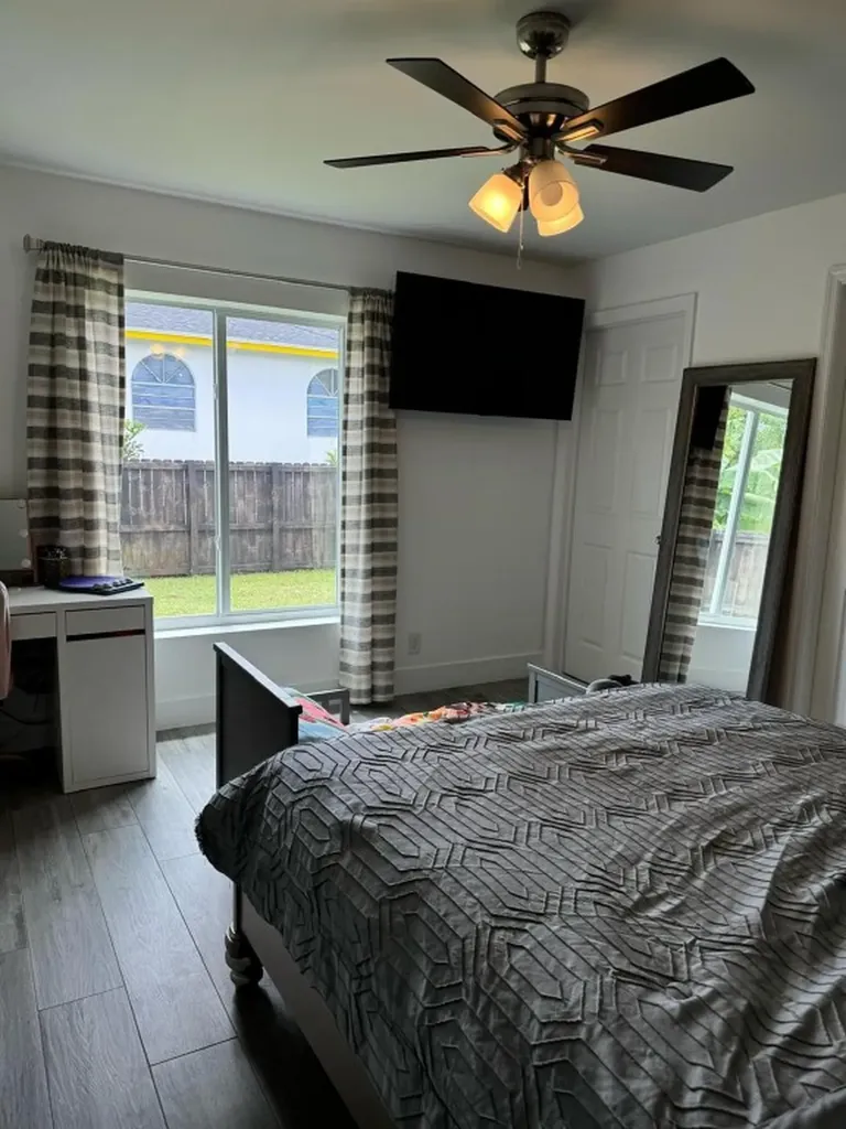 2310 NW 2nd Street Pompano Beach FL 33069