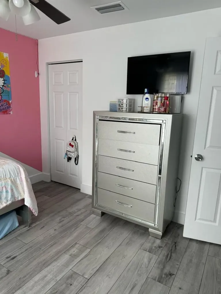2310 NW 2nd Street Pompano Beach FL 33069