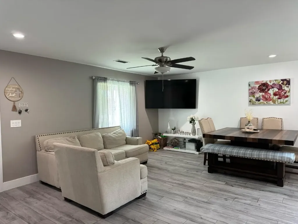 2310 NW 2nd Street Pompano Beach FL 33069