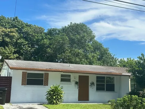 6933 SW 16th Court Pompano Beach FL 33068