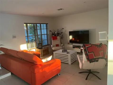 380 SE 12th Avenue Pompano Beach FL 33060