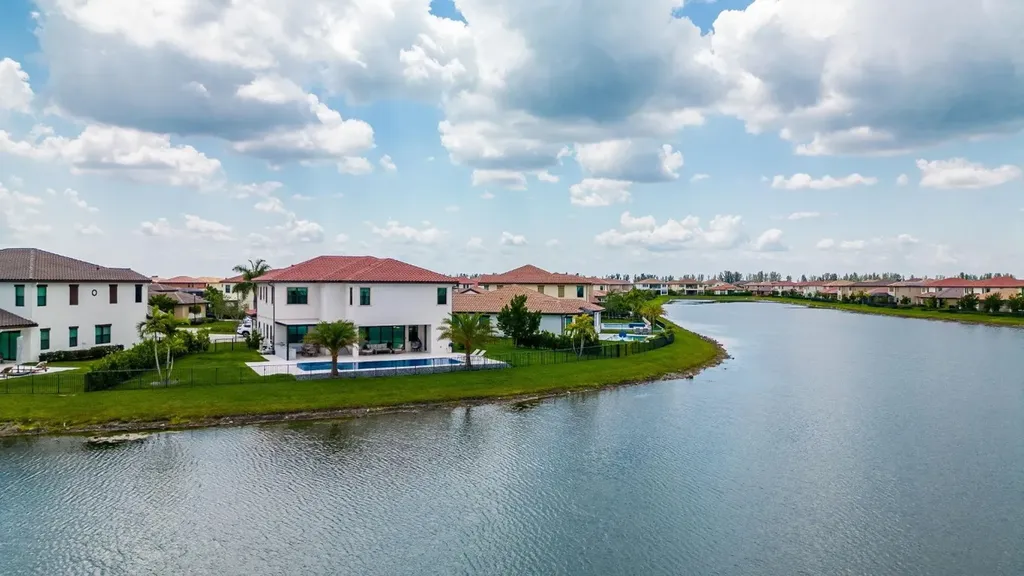 11925 Lake Trail Lane Parkland FL 33076