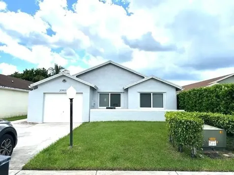 20905 Springs Terrace Boca Raton FL 33428