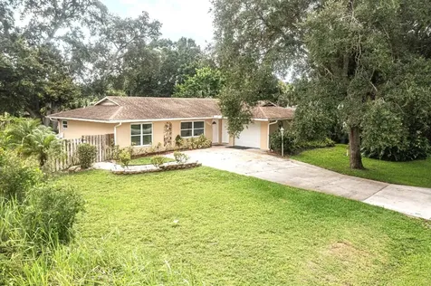 1066 41st Avenue Vero Beach FL 32960
