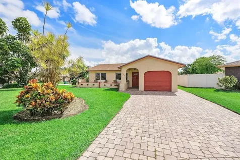 9608 NW 81st Manor Tamarac FL 33321