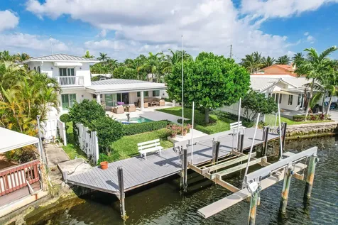 2140 NE 24th Street Wilton Manors FL 33305