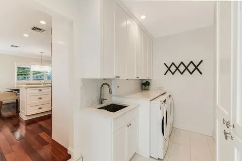 2140 NE 24th Street Wilton Manors FL 33305