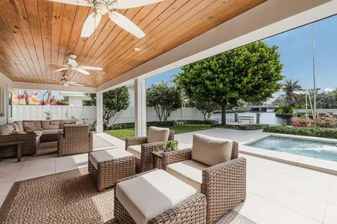 2140 NE 24th Street Wilton Manors FL 33305