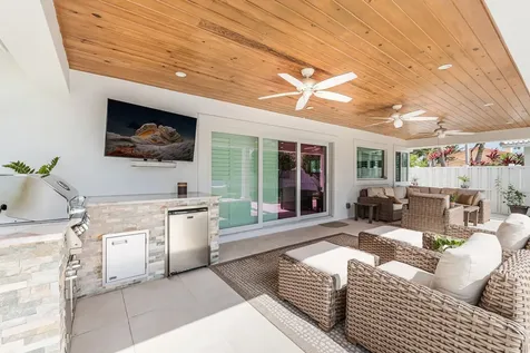 2140 NE 24th Street Wilton Manors FL 33305