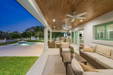 2140 NE 24th Street Wilton Manors FL 33305