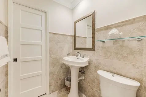 2140 NE 24th Street Wilton Manors FL 33305