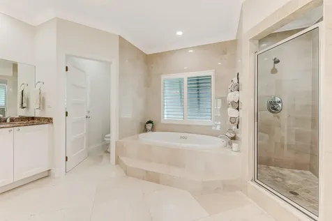 2140 NE 24th Street Wilton Manors FL 33305