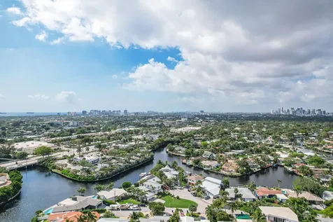 2140 NE 24th Street Wilton Manors FL 33305