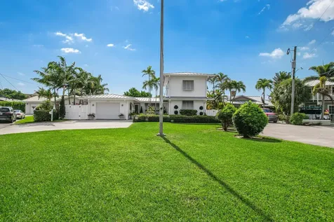 2140 NE 24th Street Wilton Manors FL 33305