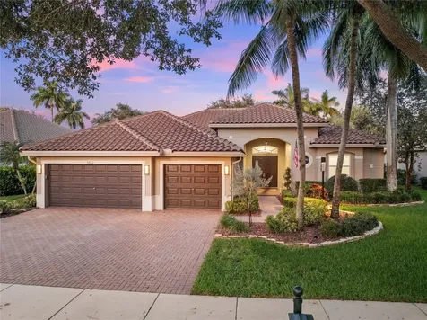 6862 NW 108th Avenue Parkland FL 33076