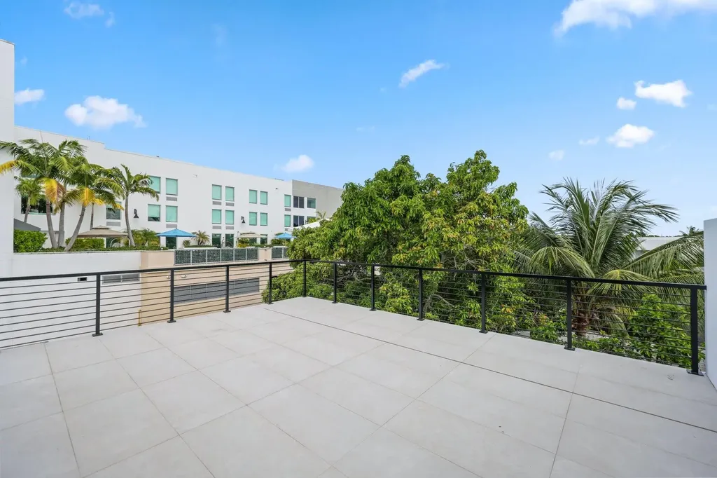 204 Osceola Park Lane Delray Beach FL 33483