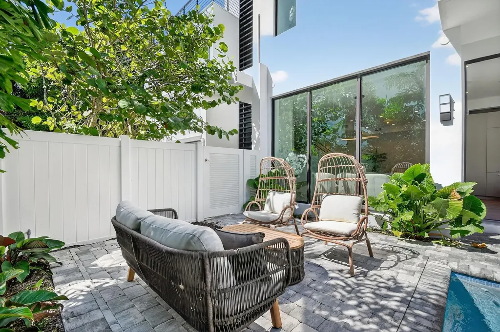 204 Osceola Park Lane Delray Beach FL 33483