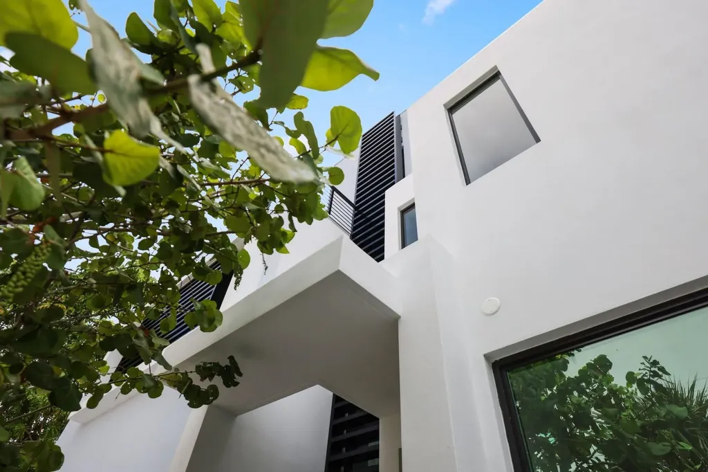 204 Osceola Park Lane Delray Beach FL 33483