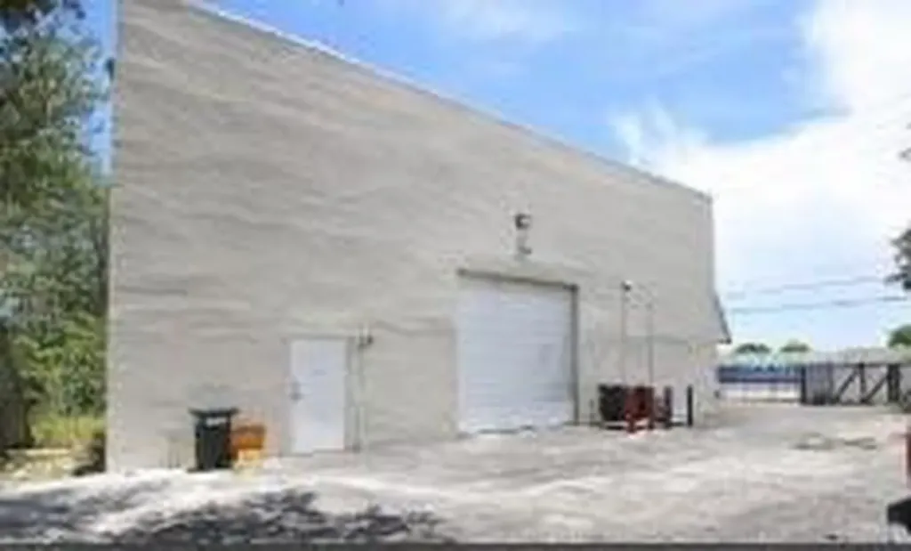 850 SW 14th Court Pompano Beach FL 33060
