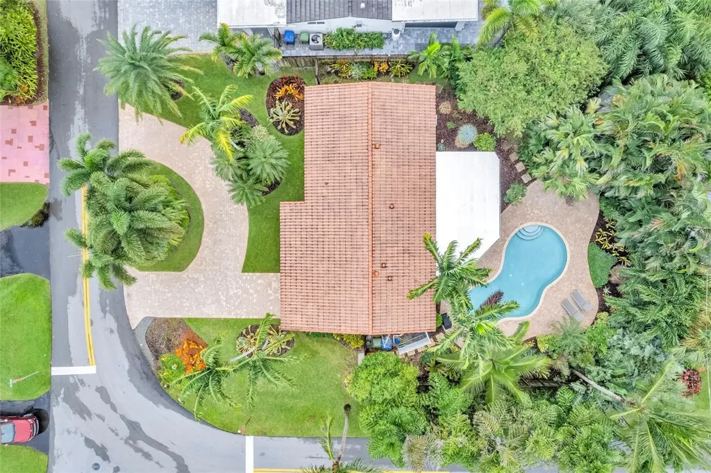 2833 NE 3rd Terrace Wilton Manors FL 33334