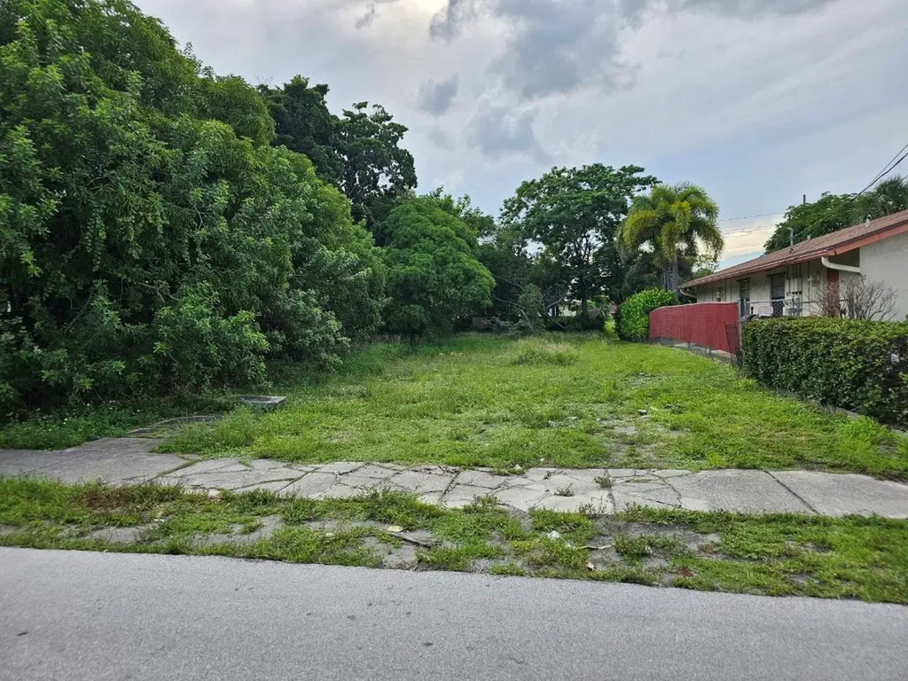 265 NW 1st Avenue Deerfield Beach FL 33441