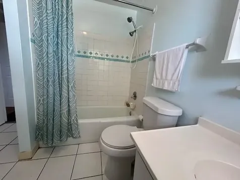 850 E Commercial Boulevard Oakland Park FL 33334