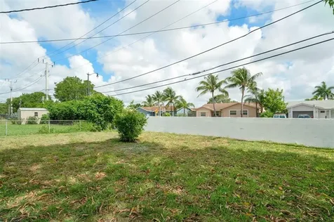 511 NW 18th Street Pompano Beach FL 33060