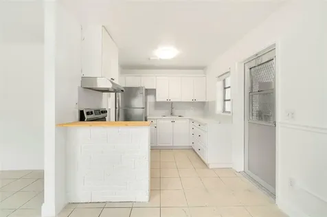 511 NW 18th Street Pompano Beach FL 33060