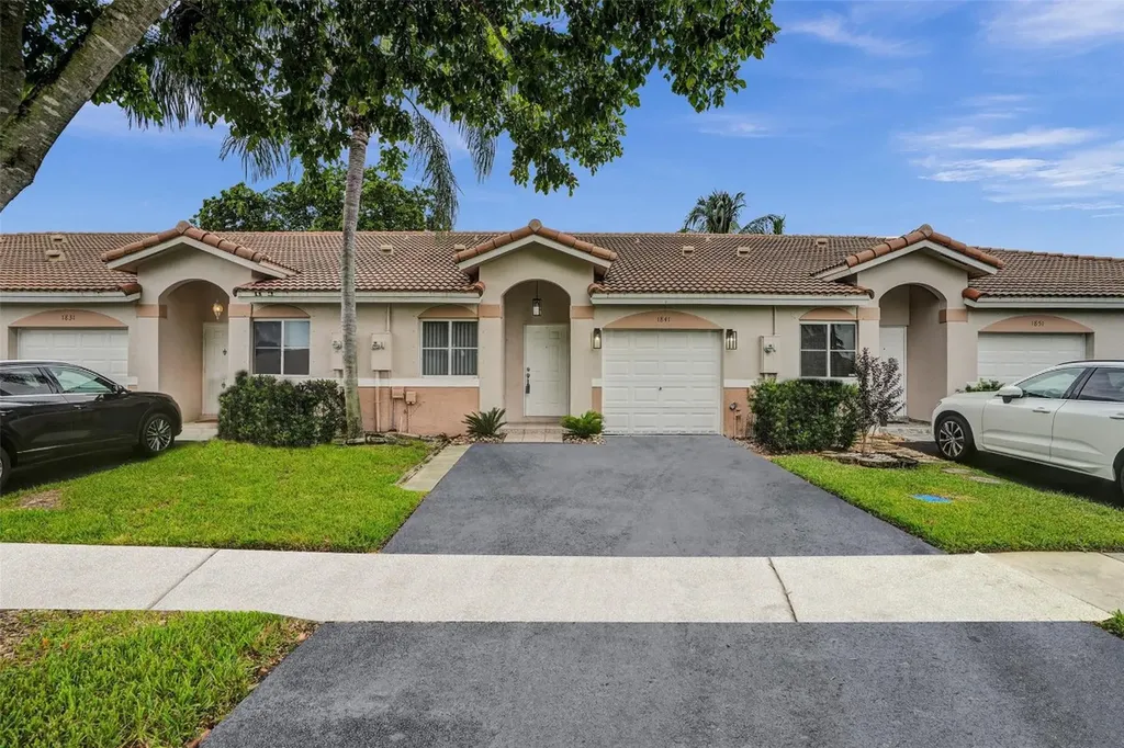 1841 SW 112th Terrace Miramar FL 33025