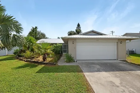 137 SE Santa Barbara Place Cape Coral FL 33990